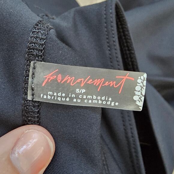 Free People Movement Black Back It Up Jumpsuit sz Small Athletic Athleisure - Picture 2 of 6